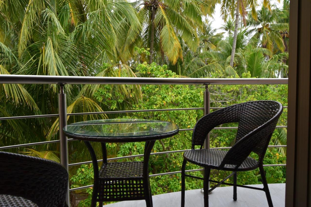 Blue Wave Guest House Maldives Kudahuvadhoo Extérieur photo