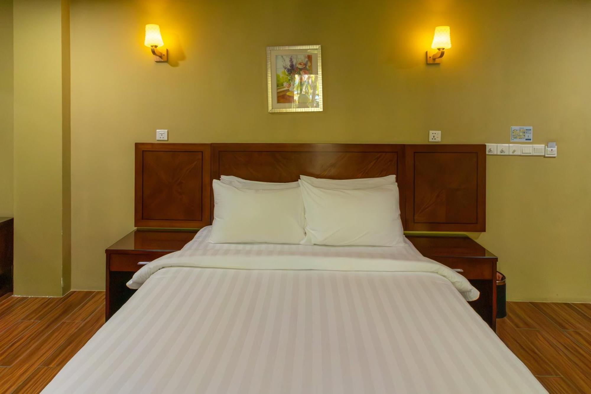 Blue Wave Guest House Maldives Kudahuvadhoo Extérieur photo