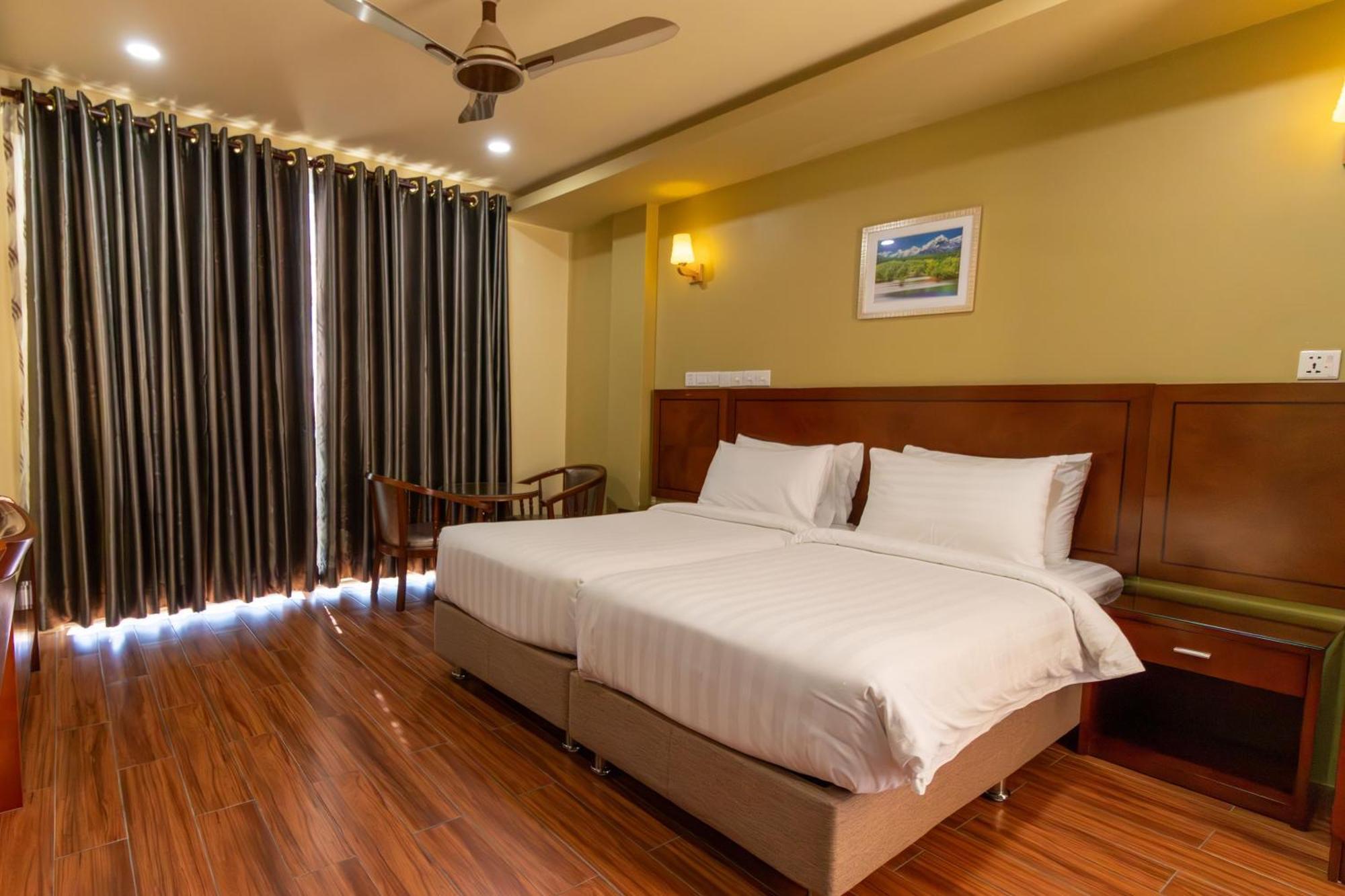 Blue Wave Guest House Maldives Kudahuvadhoo Extérieur photo